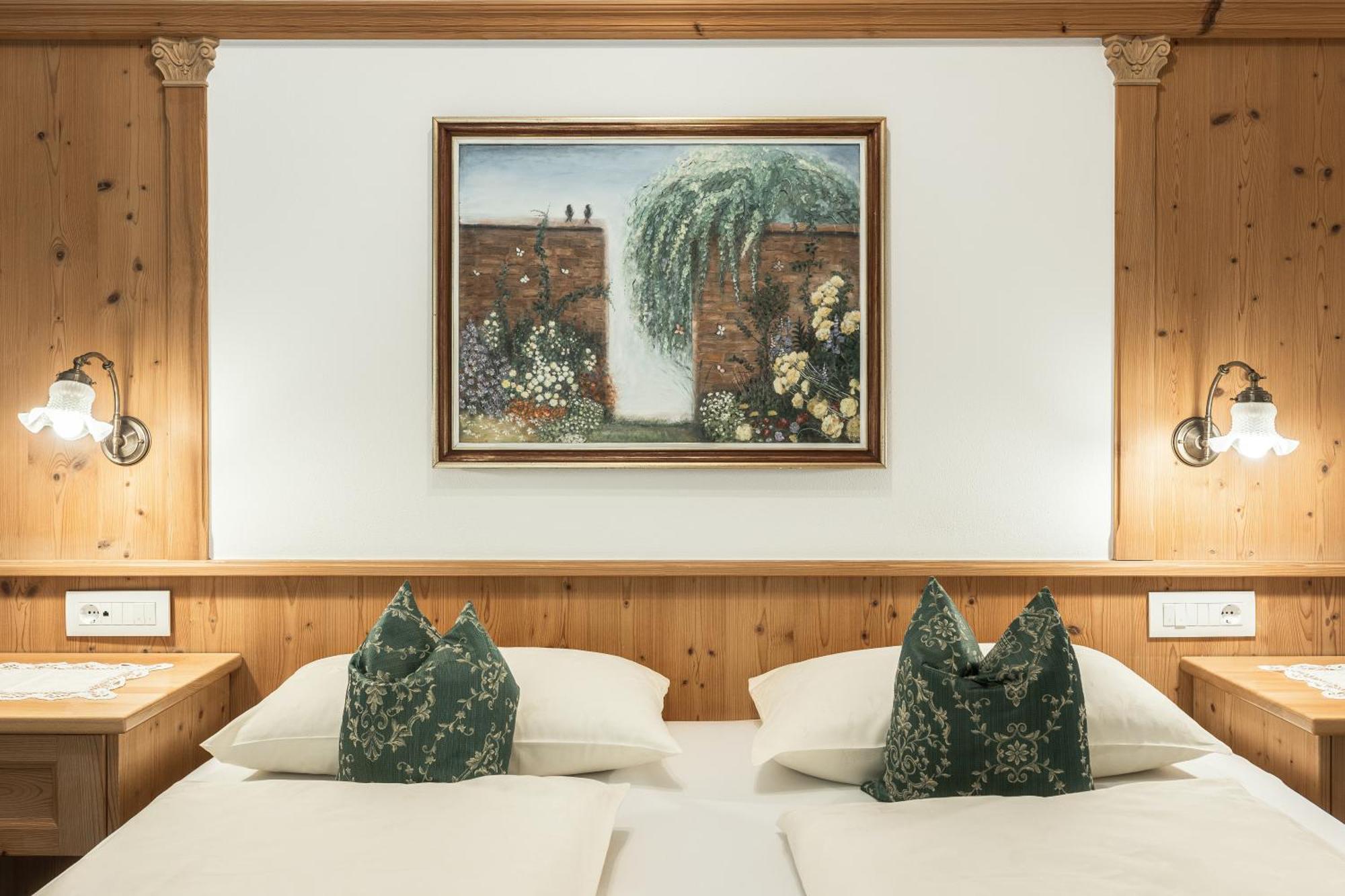 סלבה די ואל גרדנה Hotel La Pineta חדר תמונה