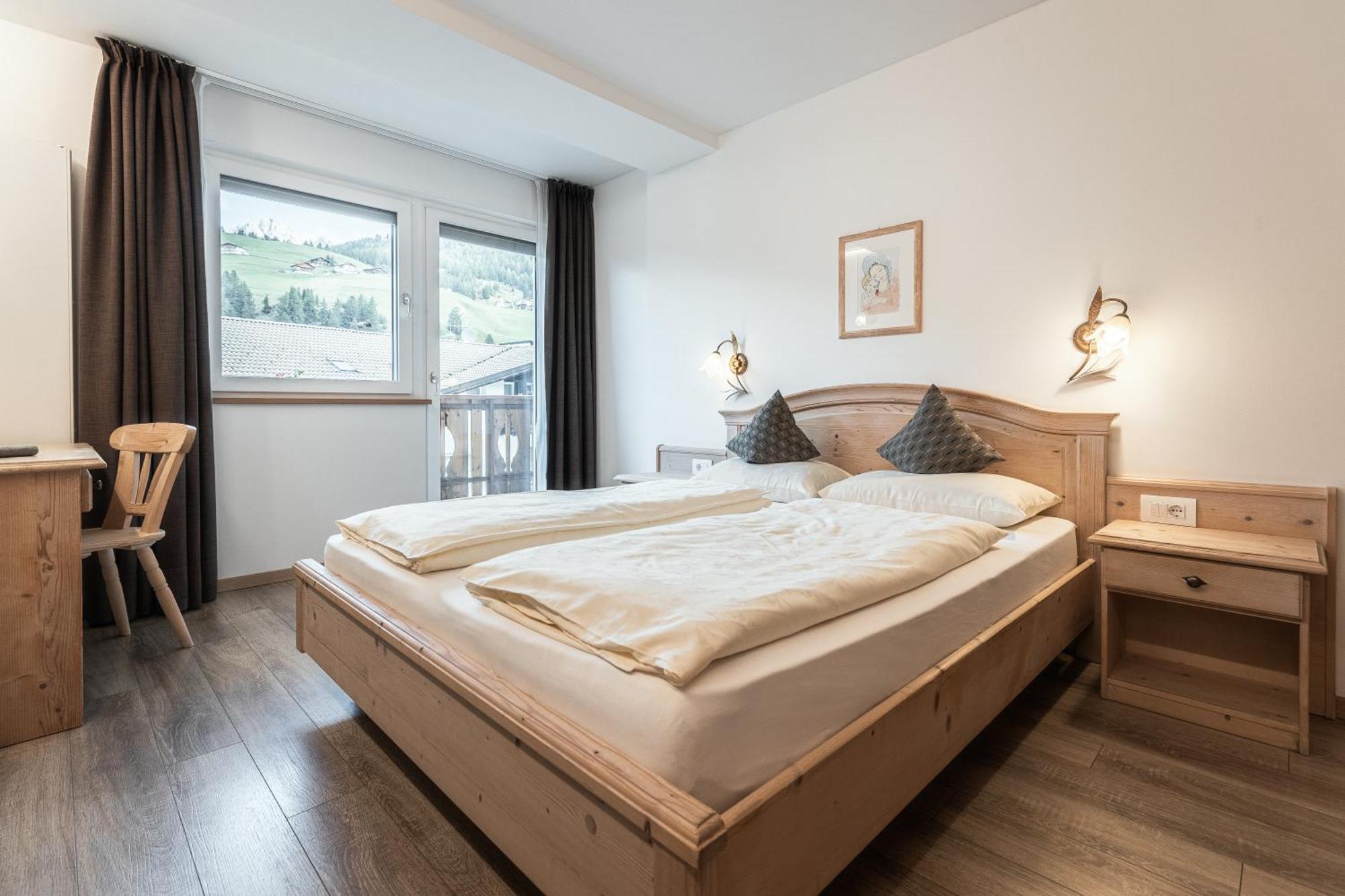 סלבה די ואל גרדנה Hotel La Pineta מראה חיצוני תמונה